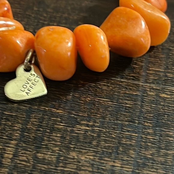 Love’s Affect stunning orange bracelet - Picture 2 of 5
